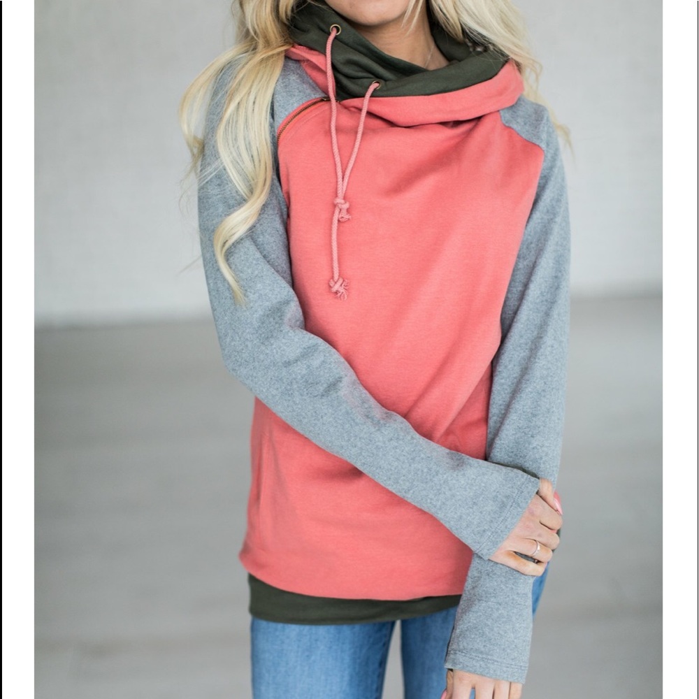 Mindy Maes double hooded sweatshirt